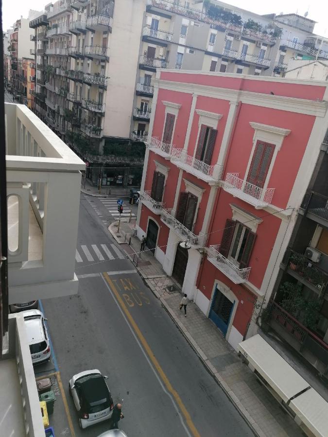 New Rooms Center Bari Exterior foto